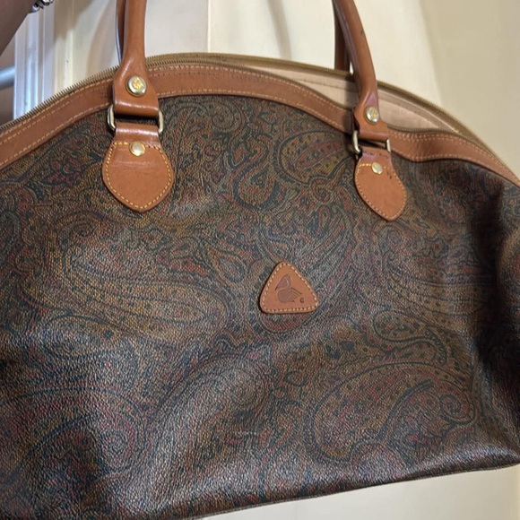 Elegant Brown Paisley Men's Bag